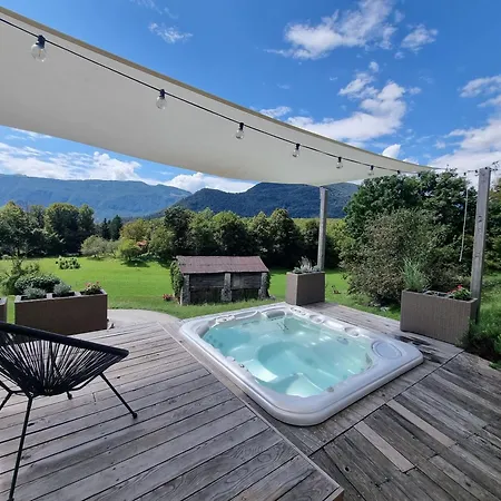 アパート Pri Jakobu